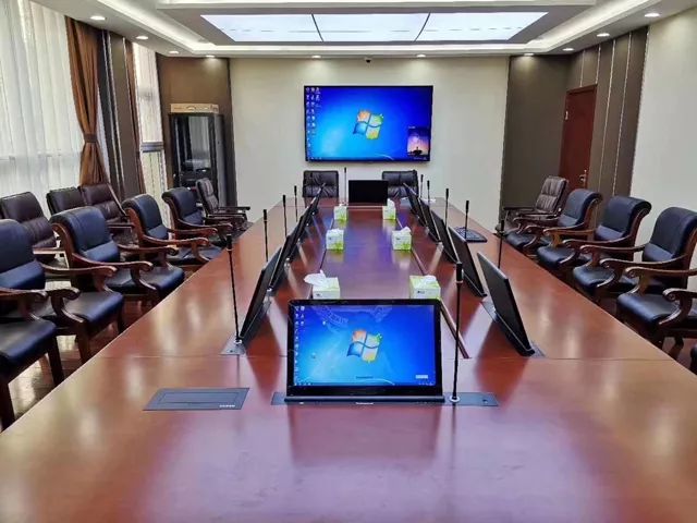 浅谈关于党政机关推行无纸化办公的意义和建议